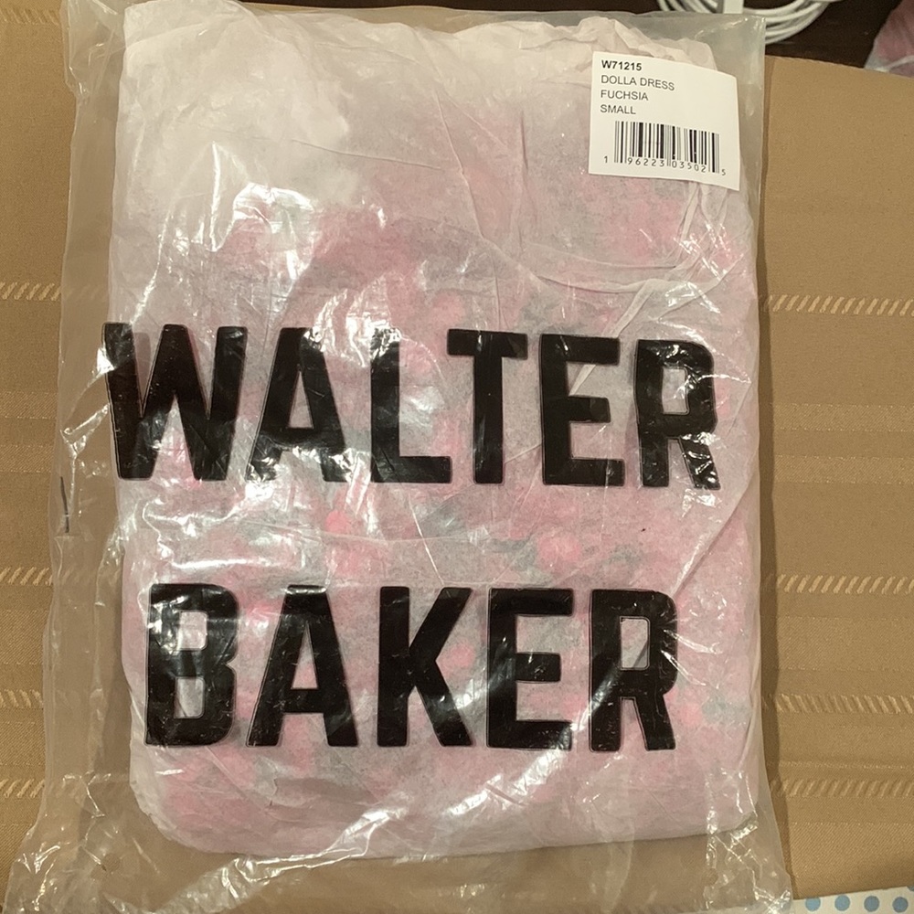 Walter Baker Dolla Sequin Mini Dress NWT Fuchsia Pink Small - Picture 12 of 12